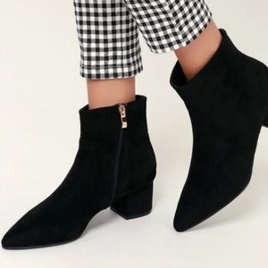 Lulu's Sophia Faux Suede Booties Size 8.5